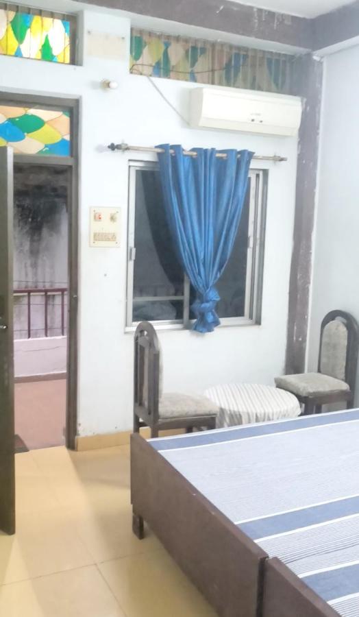 Gandhi Ganaga Guest House Varanasi Exterior foto